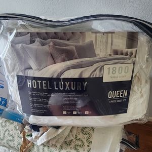 Hotel Luxery Home Goods 1800 count Sheet Set Queen